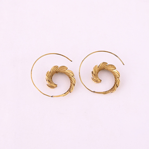 Boucles d'oreilles pendantes en spirale Boho Mandala, fleur, laiton plaqué or, tendance, 36x40MM - Product Image 1