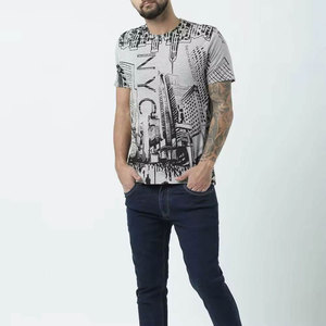 เสื้อยืดคอกลมแขนสั้นสีเทาพิมพ์ลายสกรีนสำหรับผู้ชาย ทรงปกติ ผ้าเจอร์ซีย์คอตตอน 100% สไตล์ลำลอง สีพื้น - Product Image 2