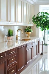 2026 Modern Shaker Birch Solid Wood Antique Kitchen Cabinet Set Plywood Panel Center Island RTA Lacquer Finish for Home Project - Product Image 4