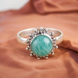 Anillo de Amazonita Natural en Plata de Ley 925, Joyería Artesanal con Piedras Preciosas, Regalo para Mujer - Product Image 1