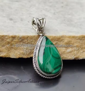 Colgante de malaquita natural, joyería de plata de ley 925, collar llamativo hecho a mano, collar con colgante de piedras preciosas, regalo - Product Image 1