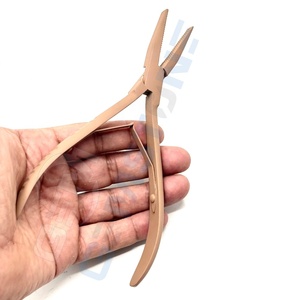 Pince professionnelle de 7 pouces pour extensions capillaires, à dents plates et mâchoires intérieures dentelées en acier inoxydable, pour micro-anneaux et nano-anneaux - Product Image 6