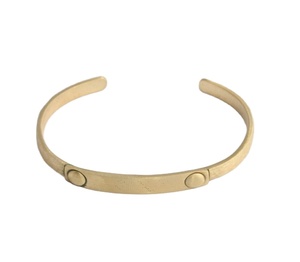 Bracelet en laiton massif 100% fait à la main, or poli, largeur de bande de 15 mm, design personnalisé, bijoux durables et tendance pour les mariages et les fêtes - Product Image 1