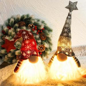 Gnomo Natalizio Luminoso Fatto a Mano, Elfo Scandinavo Svedese Tomte, Giocattolo a Batteria, Regalo Invernale per le Feste - Product Image 2