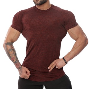 Camisetas atléticas para hombre, Camiseta deportiva de gimnasio de manga corta 90% de poliéster y 10% LICRA con logotipo personalizado, venta al por mayor - Product Image 1