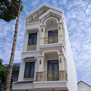 Barandilla de Balcón de Hierro Forjado y Acero Inoxidable, Diseño Europeo Moderno, Resistente y Personalizable, para Interiores y Exteriores - Product Image 6