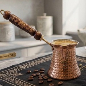 หม้อกาแฟทองแดงทรงกลมพร้อมด้ามจับสีดำ ดีไซน์แบบดั้งเดิมสำหรับการชงกาแฟ - Product Image 4