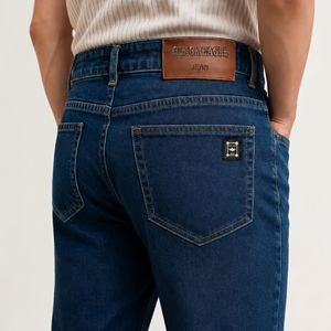 Jean droit pour homme Black Eagle, taille mi-haute, en denim stretch délavé avec élasthanne, écologique, décontracté, coupe ajustée, durable et confortable - Product Image 1