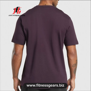 T-shirt à manches courtes et col rond pour homme Just Fitness Gears, couleur unie violet, coupe classique, 100% coton, respirant, jersey tricoté décontracté - Product Image 3