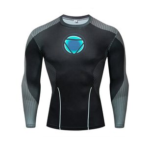 เสื้อรัดรูปออกกำลังกายแขนยาวสีแดงสำหรับผู้ชาย ผ้าโพลีเอสเตอร์ 100% เสื้อกันแดดสำหรับฝึกซ้อม มองเห็นได้ชัดเจน - Product Image 1
