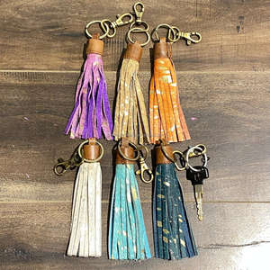 Nouveau vrai fait à la main véritable cheveux sur cacher fourrure cuir mignon charmant gland forme porte-clés Style occidental moderne gland forme porte-clés - Product Image 5