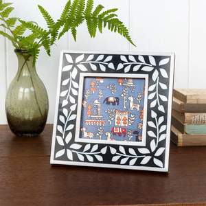 Cadre photo mural horizontal artisanal FAIZA CRAFT FC-7584 en résine noire et blanche incrustée, imprimé UV, élégant et décoratif - Product Image 6