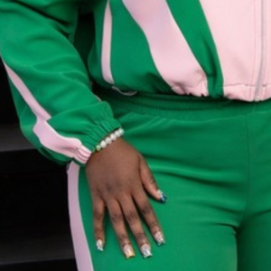   Ensemble de survêtement rétro vert et rose pour femme, deux pièces, veste zippée et pantalon de jogging, broderie de lettres grecques, style décontracté et sportif - Product Image 5