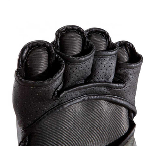 ถุงมือ MMA สำหรับฝึกซ้อมระดับมืออาชีพ ราคาโรงงานขายส่งถูก พิมพ์ลายได้ตามต้องการ ถุงมือ UFC สำหรับการต่อสู้ วัสดุ PU ใช้ในยิม ทนทาน - Product Image 5