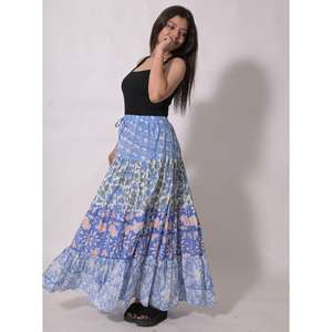 กระโปรงแม็กซี่ทรงเอพิมพ์ลายบล็อกทำมือ ผ้าฝ้าย 100% สไตล์ลำลองสำหรับผู้หญิง กระโปรงฤดูร้อน เป็นมิตรกับสิ่งแวดล้อม ระบายอากาศได้ดี คุณภาพสูง - Product Image 3