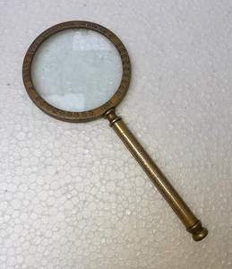 Loupe de lecture moderne artisanale avec cadre métallique pour travaux de précision, science et ornement - Product Image 4