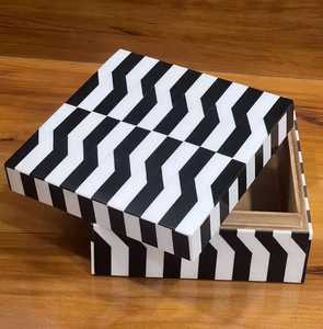 Intricate Bone & Resin Inlay <b>Trinket</b> <b>Box</b> Fine Detailing with Bone & Resin Inlay Perfect for Storing Jewelry - Product Image 4