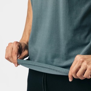 T-shirt à manches courtes pour homme, coupe ajustée, col rond, couleur unie, tissu jersey à séchage rapide, vêtements décontractés, gris - Product Image 6