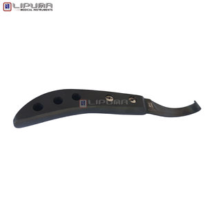 Cuchillo de Herrador LIPUMA VORTEX con Mango Perforado de Acero Inoxidable con Recubrimiento Negro Plasma Plateado, Hoja J2 Ultra Afilada, Profesional para Pezuñas - Product Image 2