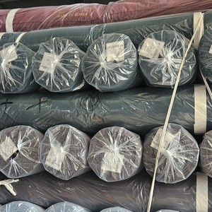 Tissu en taffetas 100% polyester 133100 120GSM 58/60" tricoté élastique en trame suédée uni respirant poids moyen pour vêtements - Product Image 5