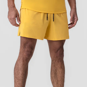 Shorts tricotés jaunes unis pour hommes, taille mi-haute, style décontracté, longueur courte, 100 % polyester, respirant, taille élastique - Product Image 3