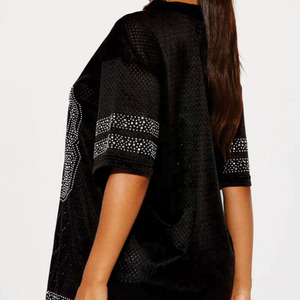 Maillot de football américain surdimensionné de luxe personnalisé pour femme, orné de strass, noir, respirant, à manches courtes, style streetwear, OEM, marque privée - Product Image 2