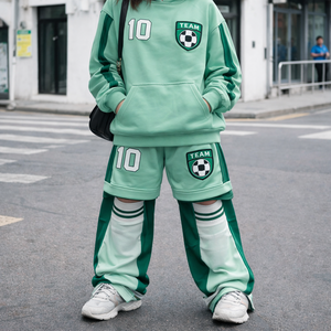 Créez votre propre survêtement d'hiver en polaire tissé pour homme, inspiré du football, avec capuche - Style streetwear - Product Image 2