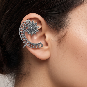 DIVYORO - Pendientes de Oreja en Forma de Luna con Diseño Floral en Plata Oxidada Estilo Antiguo - Product Image 3