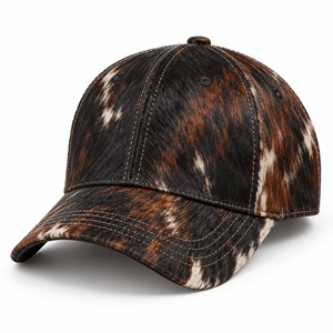 Gorros Transpirables y Ligeros Hechos a Medida, de Alta Demanda, Unisex, con Pelo Sintético, Clásicos, Suaves, Premium, Hechos a Mano - Product Image 1