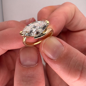 Bague solitaire East West Diamond, diamant de 2 carats de forme marquise, diamant de laboratoire, fiançailles, or jaune 14 carats - Product Image 2