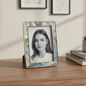 Cadre photo en résine effet marbre avec bordure en laiton, fait main, léger, aimanté, décoration de luxe pour la maison - Product Image 2