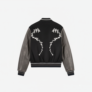 Chaqueta Varsity con Bordado Personalizado, Chaqueta de Alta Calidad con Mangas de Cuero y Lana para Uso Casual o Deportivo, Chaqueta Varsity Unisex - Product Image 2