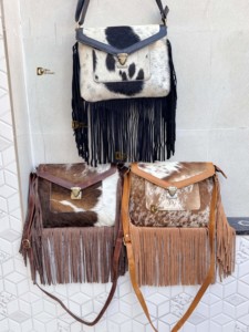 Sac à main en cuir à franges en fourrure de vachette de style occidental Bohème Gypsy Nouveau design avec sacs à franges en cuir de peau de cheveux - Product Image 5