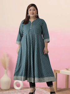 Wholesale Plus Size Cotton Floral Printed Anarkali Kurti Green Colour <b>Flared</b> Comfortable Summer Women's Wear - Product Image 2