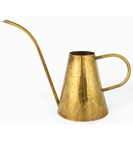 Regadera de metal con diseño martillado y acabado dorado para uso en jardines interiores y exteriores, a prueba de fugas. - Product Image 2