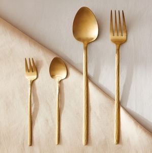 Juego de cubiertos elegante y duradero con diseño de cubiertos de postre, mango plano, apto para lavavajillas, pulido espejo, mango de última tendencia - Product Image 1