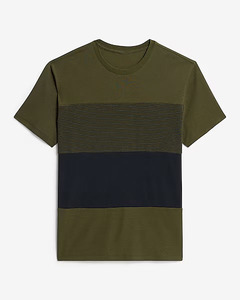 Camiseta de Hombre de Alta Calidad, Color Verde Oliva, con Rayas, Cuello Redondo, Tejido Transpirable, Estilo Casual para Verano - Product Image 2