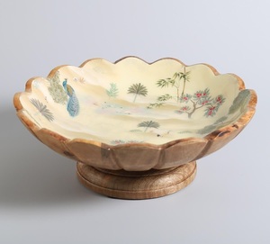 Tazón de madera con acabado esmaltado para servir comida en cocinas, comedores, restaurantes y buffets de estilo contemporáneo. - Product Image 3