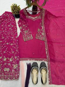 Nuevo Conjunto de Salwar Kameez Sharara Dupatta de Georgette de Primera Calidad al por Mayor con Bordado de Diseñador y Lentejuelas, Ajuste Delgado, para Fiesta - Product Image 3