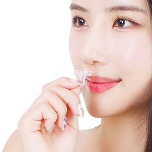 [ดรีมแอร์] NOSK ที่ขยายจมูก SnoreX ที่หนีบจมูกป้องกันการนอนกรน ได้รับการรับรองมาตรฐาน CE ขนาดฟรีไซส์ เพื่อการนอนหลับสบาย หายใจสะดวกในเวลากลางคืน - Product Image 1