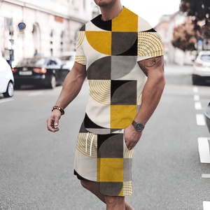 Ensemble de sport d'été pour hommes : T-shirts à manches courtes et shorts à séchage rapide, ensemble 2 pièces de survêtement de gym doux pour la peau, par sublimation - Product Image 2