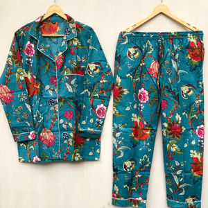 ชุดนอนผ้าฝ้ายลายดอกไม้ ชุดนอนผ้าฝ้ายทำมือ ชุดนอนอินเดียลายดอกไม้พิมพ์ลายด้วยมือ ชุดนอนผ้าฝ้าย - Product Image 1