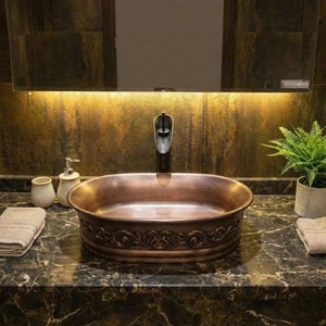 Apportez chaleur et luxe à votre espace avec un évier en cuivre artisanal conçu pour une performance durable - Product Image 2
