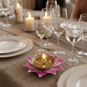 Portavelas Decorativo de Latón Rosa, Lámpara de Aceite para Mesa de Comedor, Iluminación Ambiental y Decoración del Hogar - Product Image 1