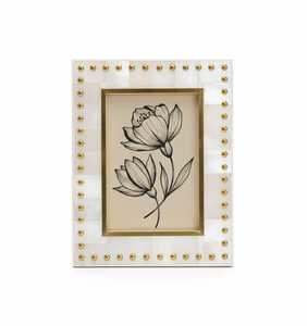 Sophisticated Bone Inlay Image Display <b>Frame</b> Handmade Decorative Portrait Showcase Elegant Home Furnishing Item - Product Image 5