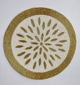 Meilleure Qualité Napperons Perlés Rouges Ronds Napperons Perlés de Noël Tapis de Table Perlés Meilleur Prix - Product Image 6