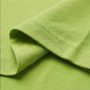 เสื้อโปโลแขนสั้นสีเขียวมะนาวสำหรับผู้ชาย ผ้าถัก สีพื้น มีซิป ทรงลำลอง ใส่สบาย - Product Image 6