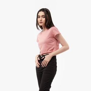เสื้อครอปท็อปผ้าฝ้ายสำหรับผู้หญิง ดีไซน์ใหม่ คุณภาพสูง ระบายอากาศได้ดี เหมาะสำหรับฤดูร้อน แห้งเร็ว ปรับแต่งสีและโลโก้ได้ ขายส่ง - Product Image 3