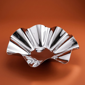 Plateau rond en métal martelé de luxe, décoratif, en argent, pour chocolat, fruits, centre de table d'hôtel et décoration intérieure - Product Image 2