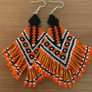 Pendientes de cuentas hechos a mano para mujer, elegantes, personalizados, bordados, joyería de moda, regalo. - Product Image 1